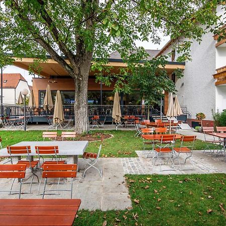 Landgasthof Moser & Restaurant Bootshaus Windorf  Экстерьер фото